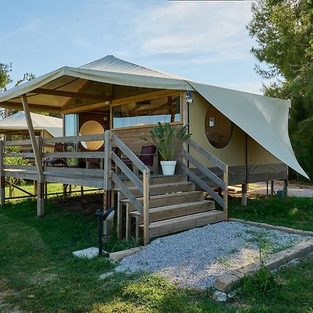 Suite Glamping Vicino Al Mare Piombino Exterior foto